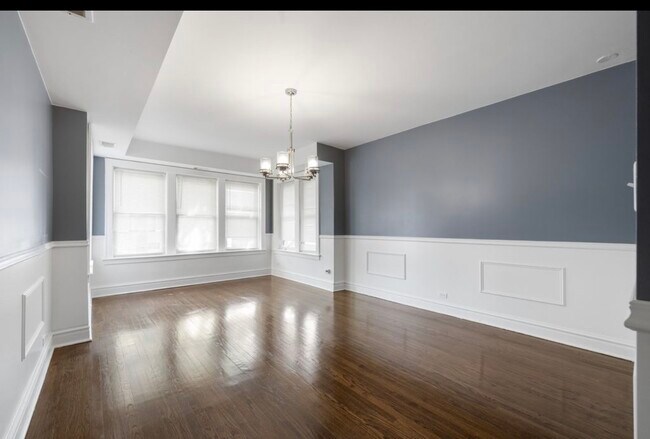 Building Photo - 8222 S Maryland Ave