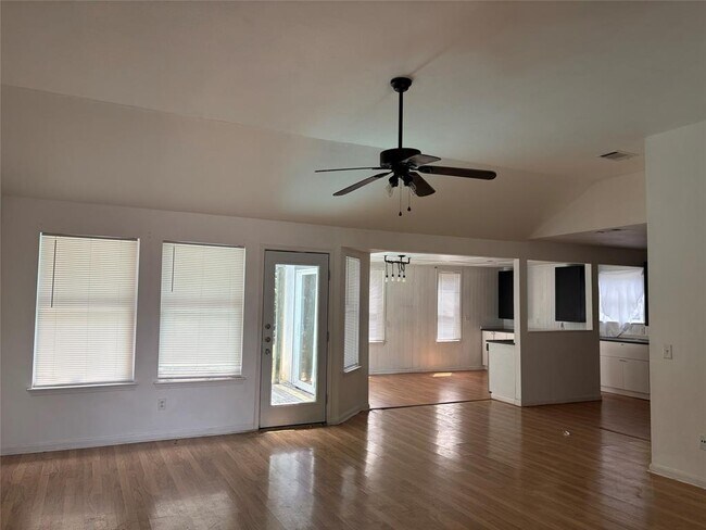 Building Photo - 2304 Larston Ln