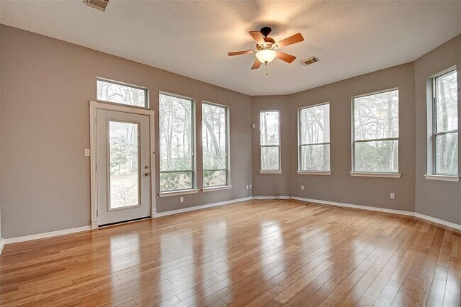 Building Photo - 14690 Old Conroe Rd