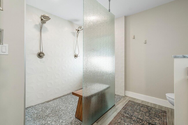 Building Photo - 822 SW 33rd Pl