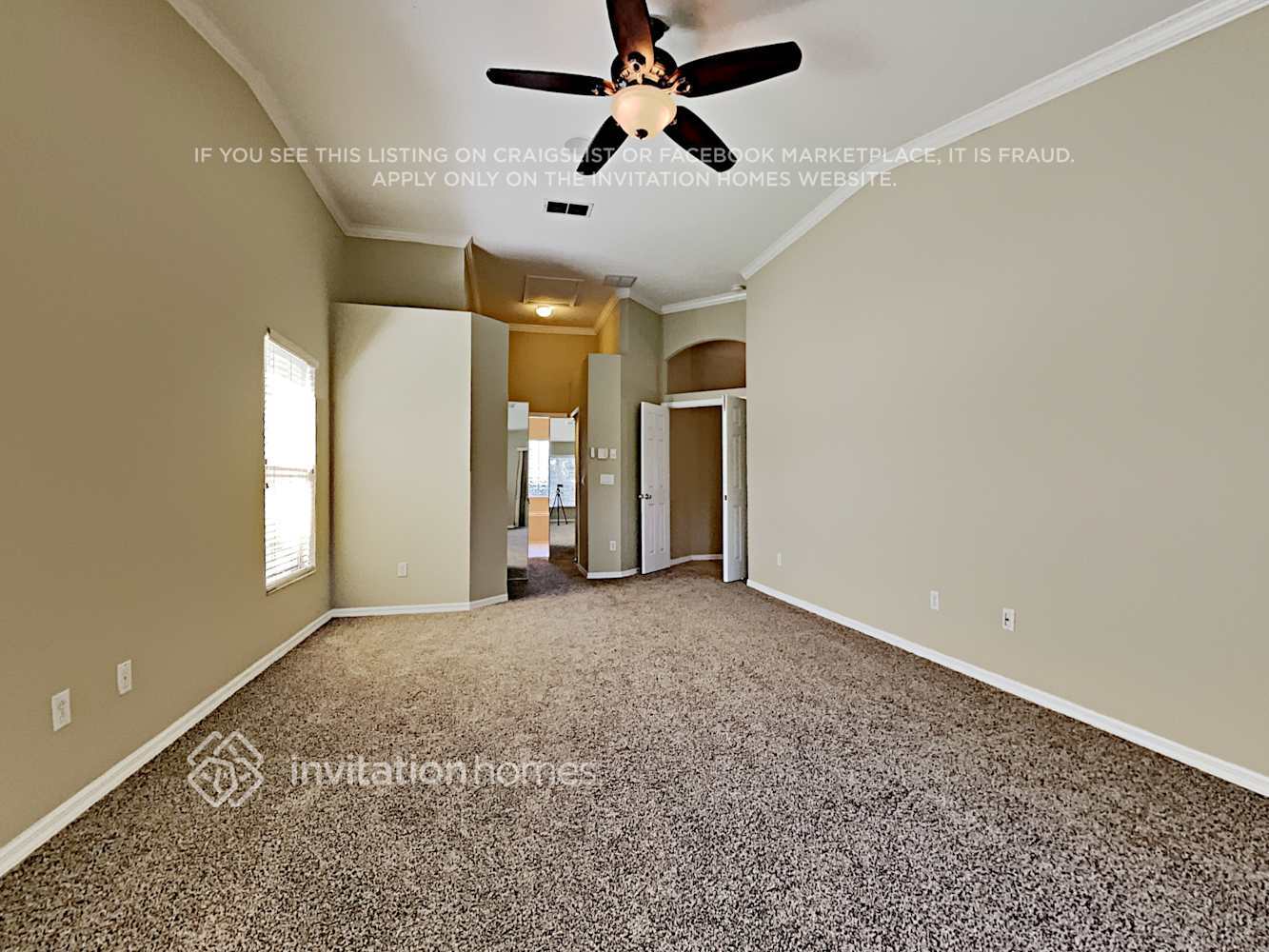 Building Photo - 899 Moonluster Dr