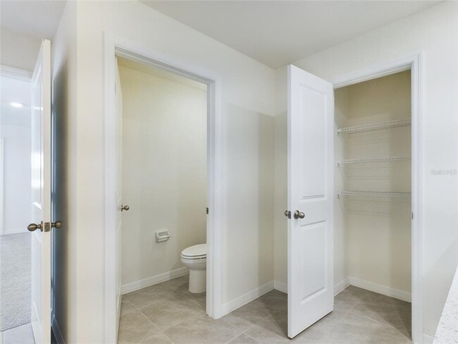 Building Photo - 8626 SW 46th Ave
