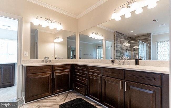 Building Photo - 6626 Ivy Hill Dr