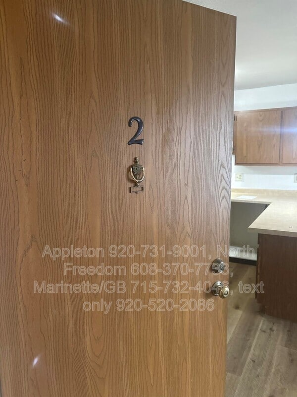 Building Photo - 109 E Mitchell Ave