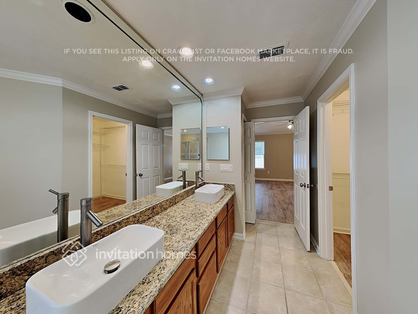 Building Photo - 3067 Williamsburg Ct