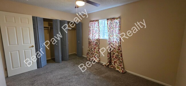 Building Photo - 279 Reed Ave