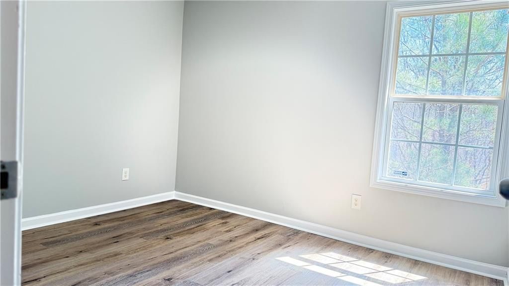 Building Photo - 273 Bainbridge Cir