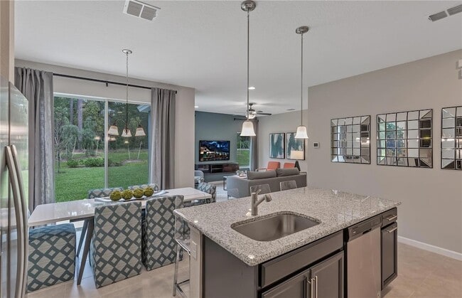 Building Photo - 1008 Landing Ln