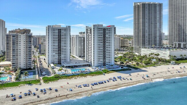 Building Photo - 1890 S Ocean Dr