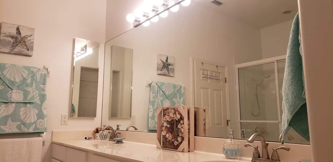 Master bathroom - 10021 Colonial Country Club Blvd