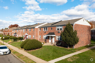 Building Photo - Morrisville Meadows