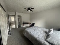 Building Photo - 2323 Spring Dusk Dr