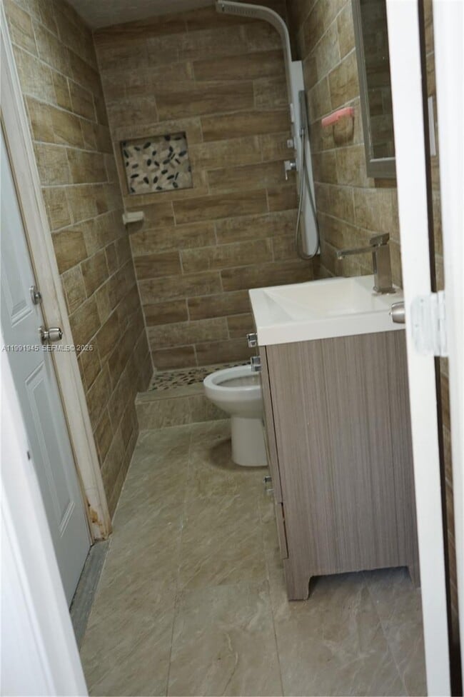 Building Photo - 12455 SW 185th Terrace