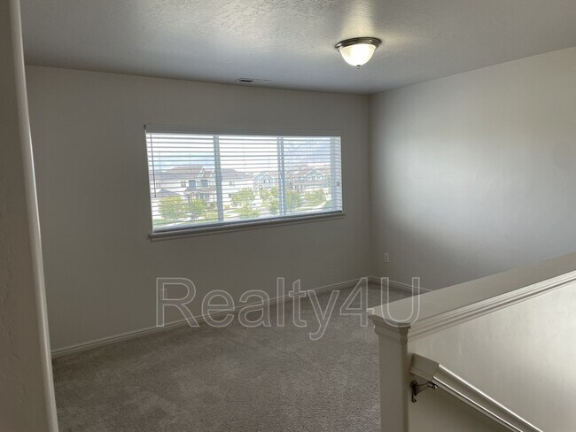 Building Photo - 1031 Molly Pitcher Cir