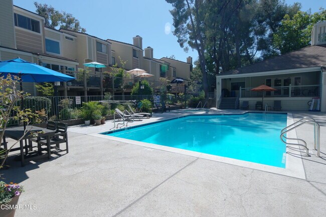 Building Photo - 1218 Westlake Blvd