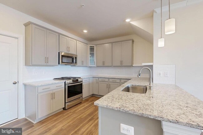 Building Photo - 2375 Stephanie Tessa Ln