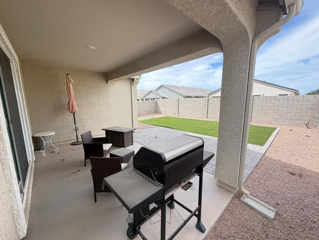 Building Photo - 38172 W San Sisto Ave