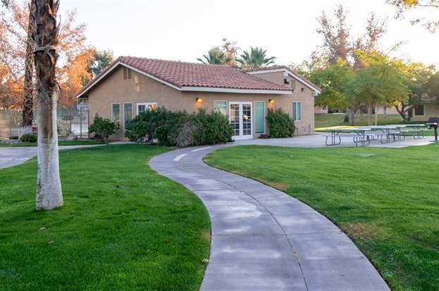 Building Photo - 424 Tava Ln