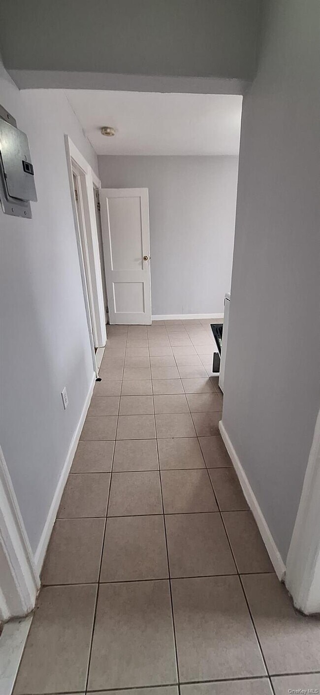 Building Photo - 3-29 Beach 29th St