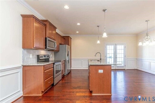 Building Photo - 7348 Pebble Lake Dr