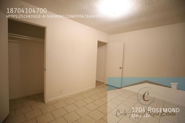 Building Photo - 1704 Rosemond-