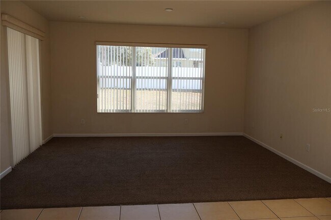 Building Photo - 4013 SW 51st Ct