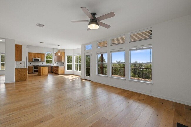 Building Photo - 17133 Majestic Ridge Rd