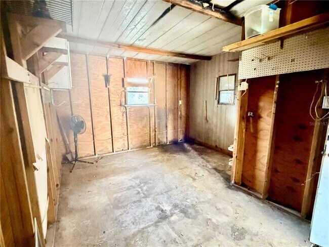 Building Photo - 6623 SW 84th St