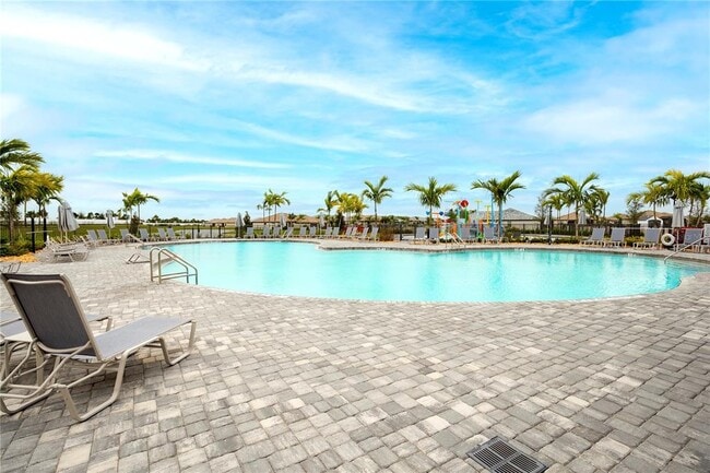 Building Photo - 15168 Sunny Day Dr
