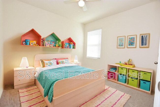 Building Photo - 8383 Madrid St