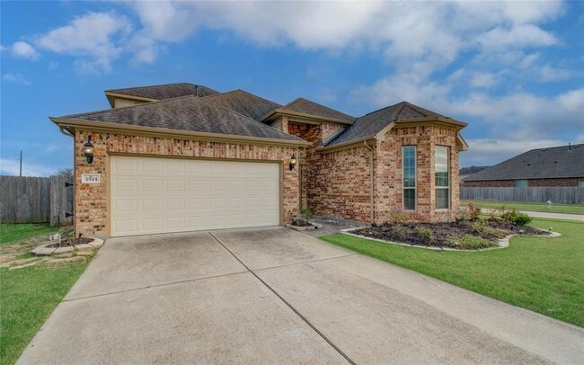 Building Photo - 3511 Christopher Dr