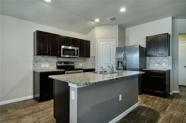 Building Photo - 608 Nueces River Trail