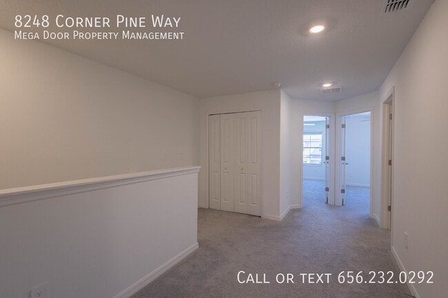 Building Photo - 8248 Corner Pine Way-