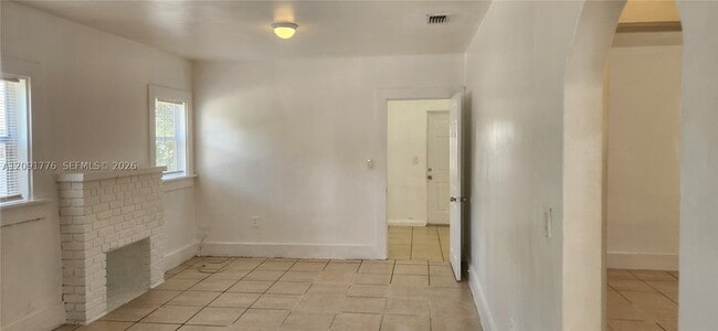Building Photo - 944 NW 81st St.