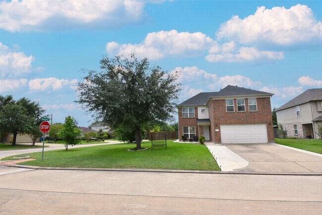 Building Photo - 10603 Ince Ln