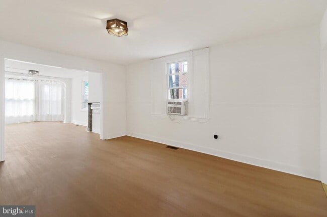 Building Photo - 24369 W Main St