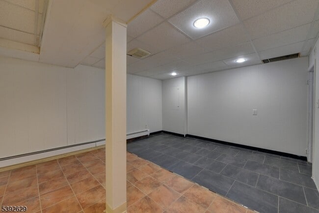 Building Photo - 29 Winifred Dr