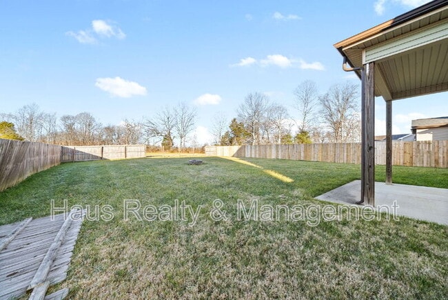 Building Photo - 112 Sycamore Hill Dr