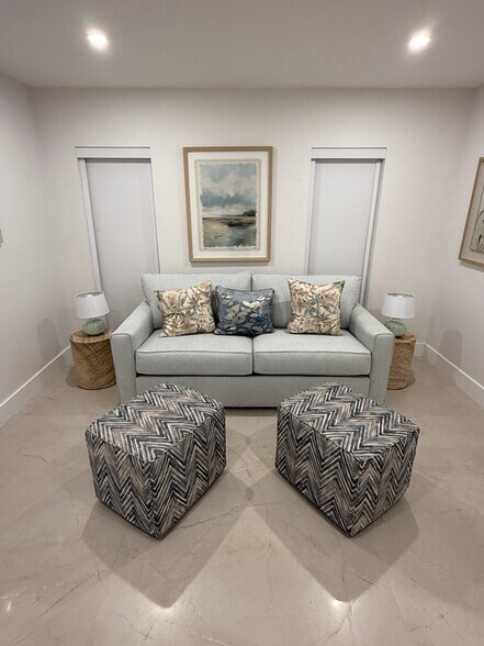 Building Photo - 407 Hendricks Isle