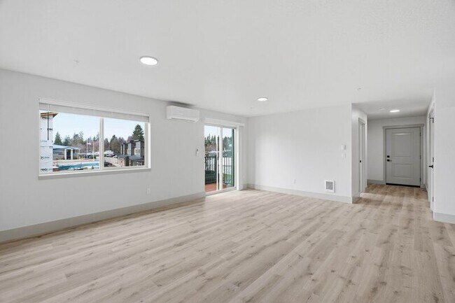 Building Photo - 1816 N 15th St