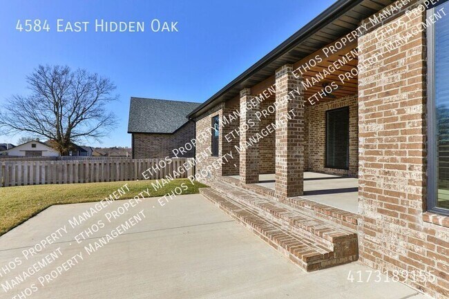 Building Photo - 4584 E Hidden Oak St