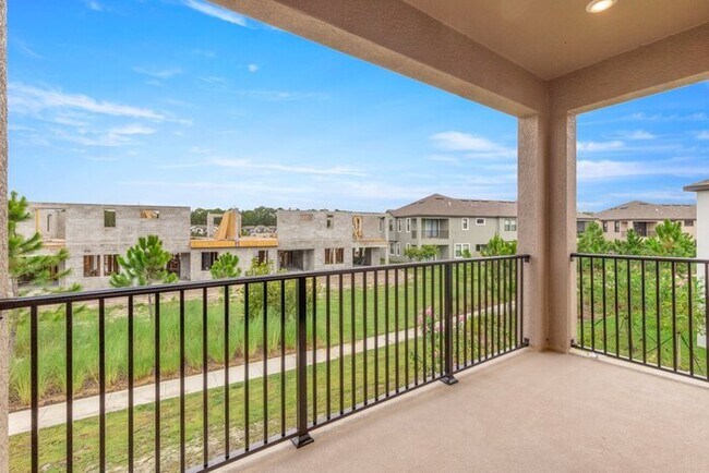 Building Photo - 4619 Almada Ln