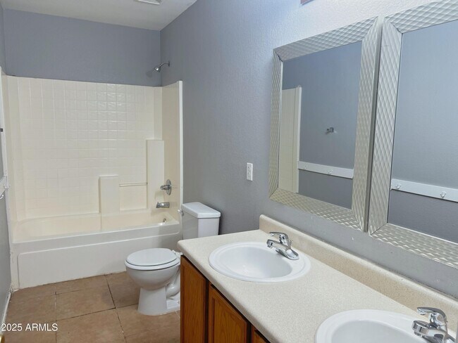 Building Photo - 2874 W Mineral Butte Dr