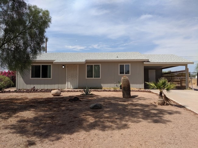 Building Photo - 11540 E Crescent Ave