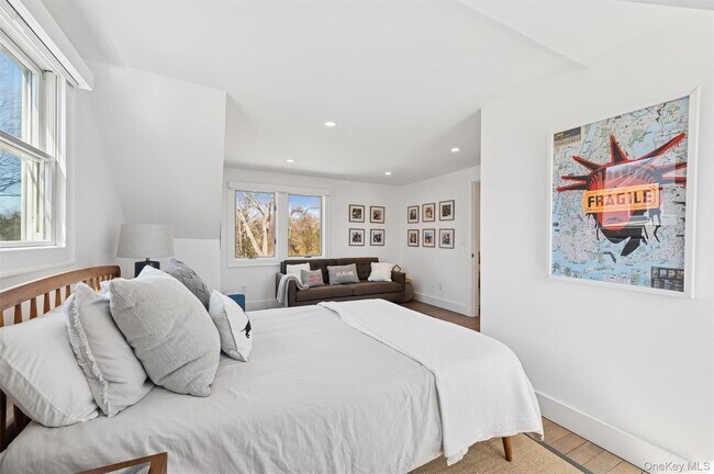 Building Photo - 580 Gin Ln