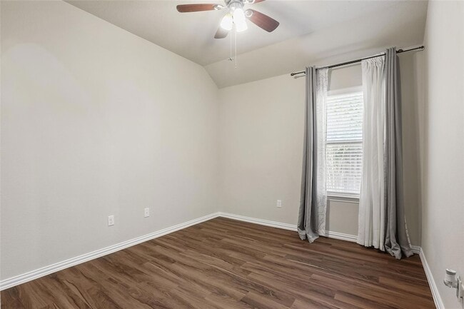 Building Photo - 2208 Tranquility Ln