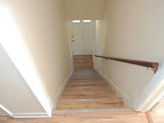 Building Photo - 27080 Zeman Ave