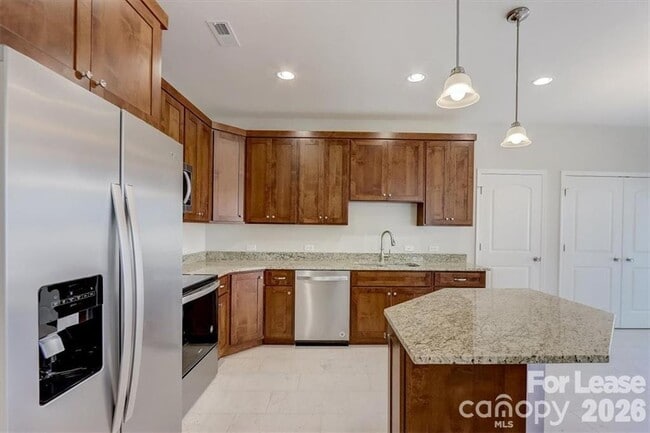 Building Photo - 48 John Halford Ct