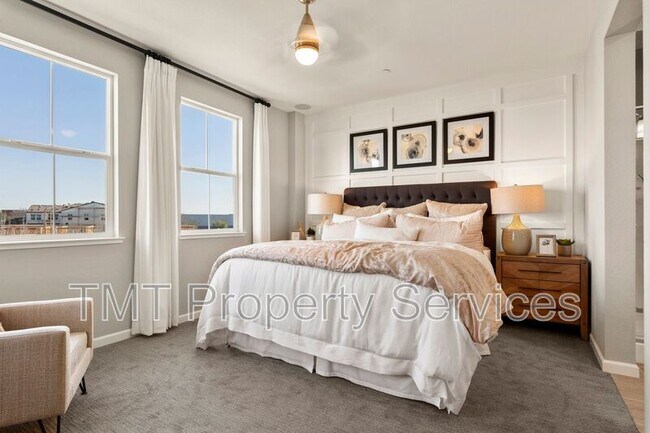 Building Photo - 4441 Rhone Walk