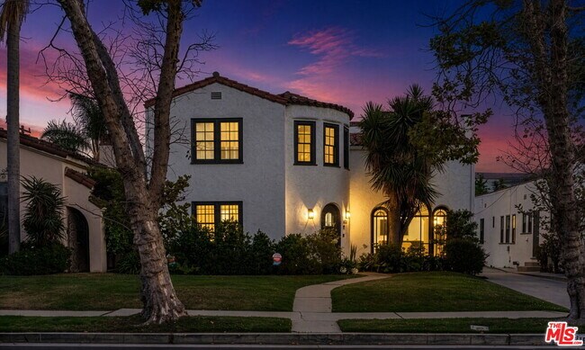 Building Photo - 6316 Drexel Ave